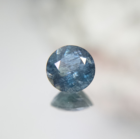 サンタマリアアクアマリン  0.76ct   ⭐1464 　 1枚目の画像