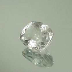 ルチルイントパーズ レインボー  11.3ct　⭐1904  天然石　ルース 3枚目の画像