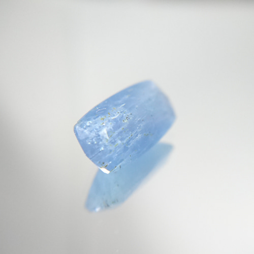 アルカリベリル ボロビエバイト 1.8ct ⭐1159 天然石 べるふぇ 