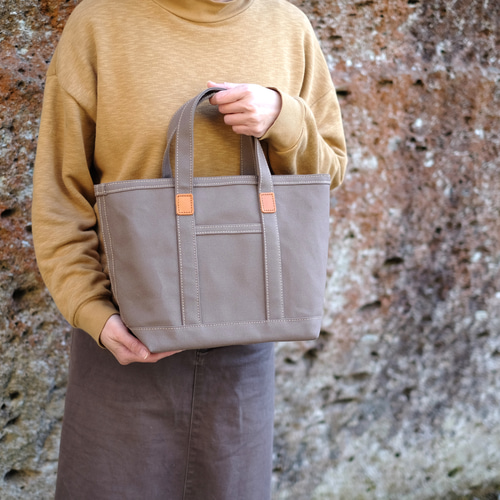 革と帆布のトートバッグ S チャコールグレー トートバッグ affetto