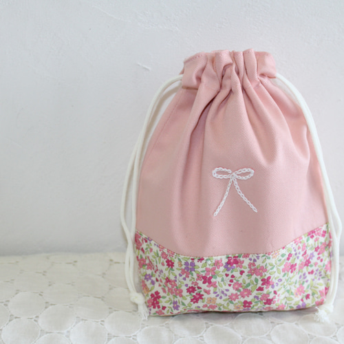 さくらんぼ刺繍のコップ袋☆