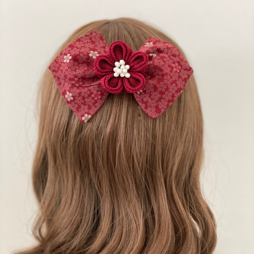 つまみ細工　髪飾り　ボルドー ボルドー系(葡萄)＊緑(ひわ)＊生成❁振袖ダリア髪飾り【和