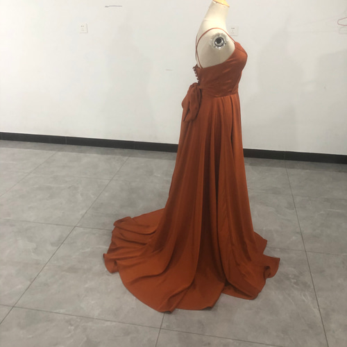 高品質！パーティードレス テラコッタ色 リボン 背中見せ 前撮り結婚式  