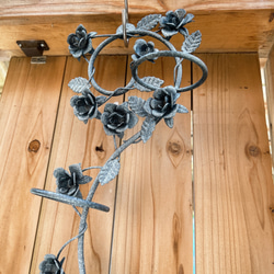 手作りのカップホルダー ② ミニバラの鉄細工 フラワーポット  ガーデンオーナメント 8枚目の画像