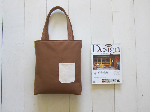 A4 Tote (Medium) -Outer (Chestnut + Creamy-White) 2枚目の画像