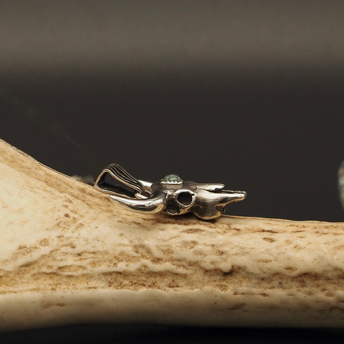 CNK-64 バッファロースカル シルバー ペンダントトップ ダメイル