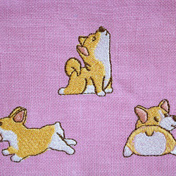 コーギー犬の表情が可愛い刺繡麻素材ポーチ　両面刺繡 3枚目の画像