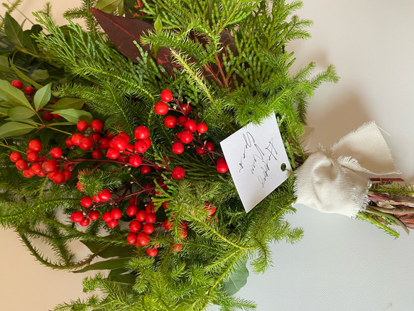 シンプルにまとめた大王松のお正月飾り　M 5枚目の画像