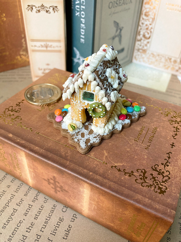 ミニチュア『お菓子の家』なヘクセンハウスa 2枚目の画像