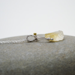 不能歸類系列-原礦黃水晶‧純銀鍊項鍊 第3張的照片