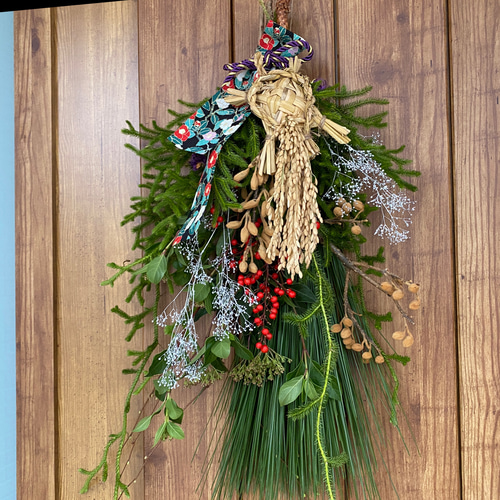 昇り亀の大王松スワッグ 生花 お正月 しめ縄・しめ飾り 無店舗花屋