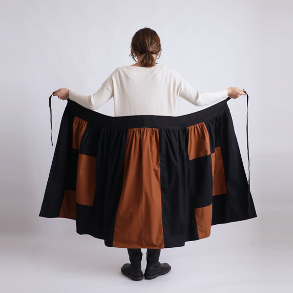⁑ラスト１　最終ＳＡＬＥ　巻き巻く　愉快なパッチワーク　巻きスカート ポケット付　上質コットンフリーサイズY82C 1枚目の画像