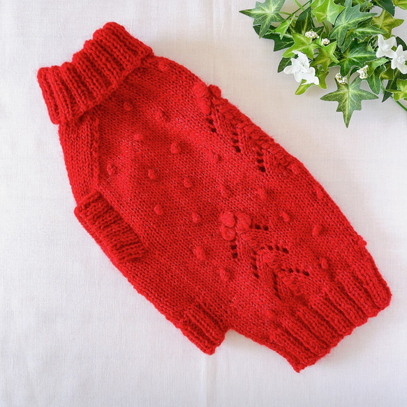 犬服　手編みセーター　赤　胴回り40cm 2枚目の画像