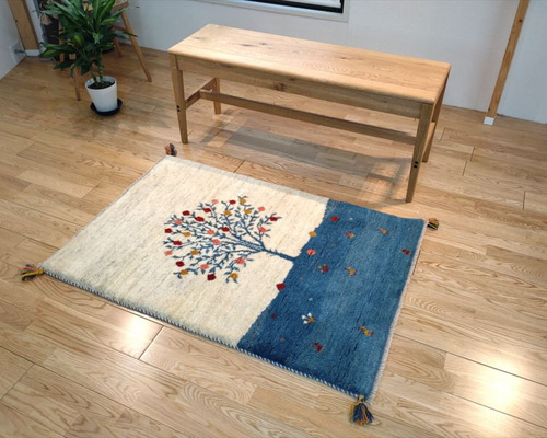 ペルシャ ギャッベ ソファ前 118×78 アイボリー 青 ザクロの木