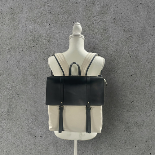 OURレザー持ち手の2wayリュック (ブラック) レザー持ち手の2WAYリュック – OURHOME