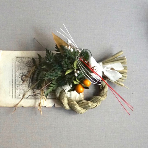 20.五葉松しめ縄 早割) 金柑と姫五葉松のしめ縄飾り Bonne année2023 No.20ドライ