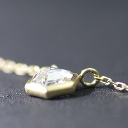 Diamond(Hexagoncut)_0.21ct/k18YG necklace 【Grana/グラーナ】 4枚目の画像