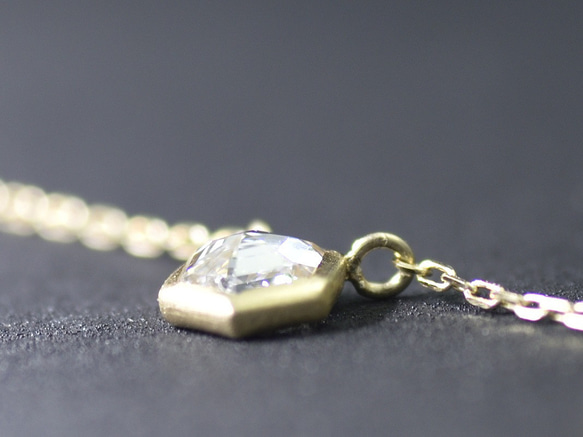 Diamond(Hexagoncut)_0.21ct/k18YG necklace 【Grana/グラーナ】 4枚目の画像