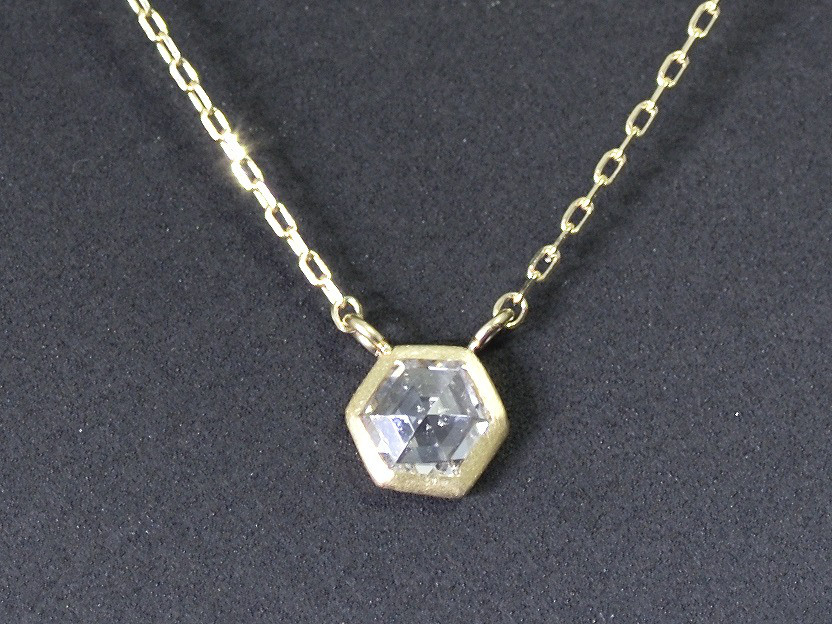 Diamond(Hexagoncut)_0.21ct/k18YG necklace 【Grana/グラーナ】