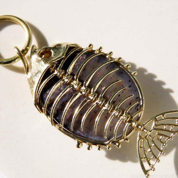 ラティス サンストーン フィッシュ チャーム / Lattice Sunstone Fish charms 3枚目の画像