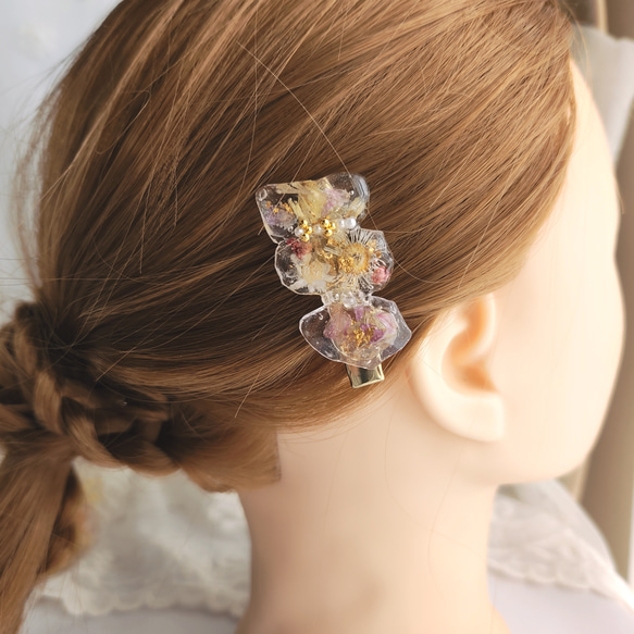 【パープル&レッド】フラワーレジン鉱石風 ミニヘアクリップ♡ ドライフラワー 上品  花氷 花鉱石 3枚目の画像