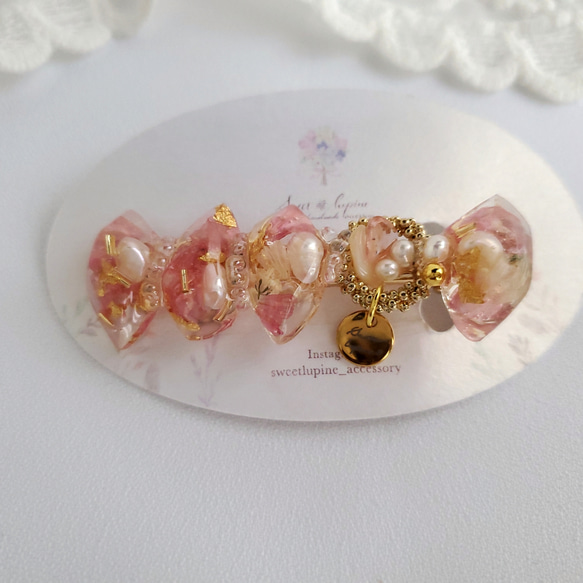 【受注製作】【ピンク】フラワーレジン鉱石風 ヘアクリップ♡ ドライフラワー 上品  花氷 花鉱石 2枚目の画像