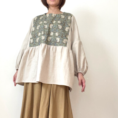 □新作ウィリアム・モリス〔ピンパネル〕ハーフリネンWガーゼギャザー