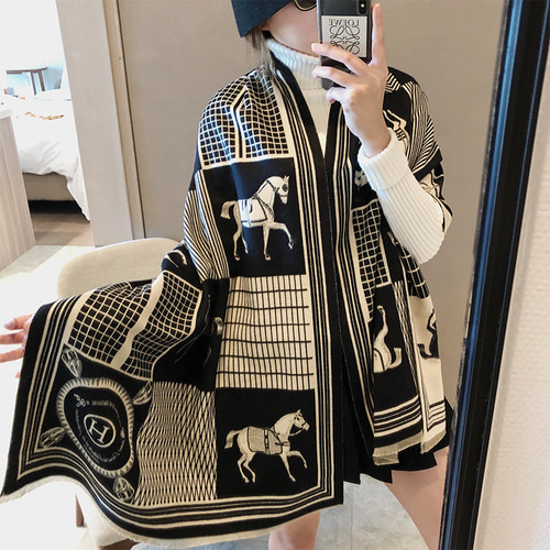 カシミヤ100%マーガレットハウエル　ニット　ストール  膝掛け　ブランケット カシミヤ100%マーガレットハウエルニットストール 膝掛け