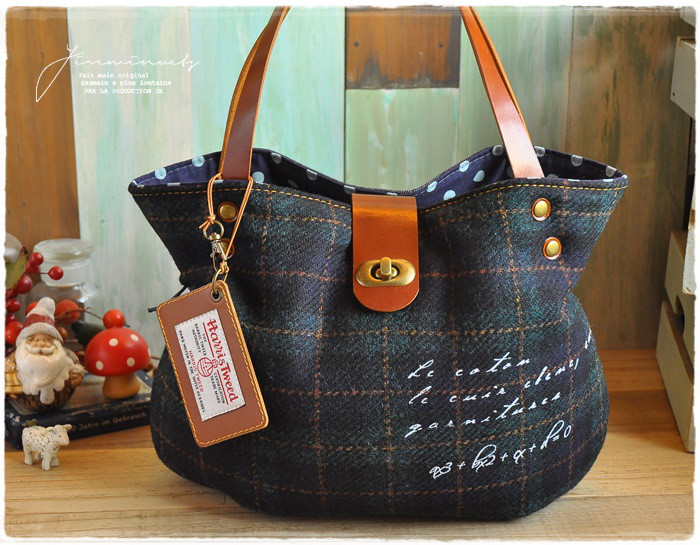 冬コーデ:ハリスツイード:グリーン×ネイビーのチェック:シンプルな巾着:トート:バッグ:本革の持ち手