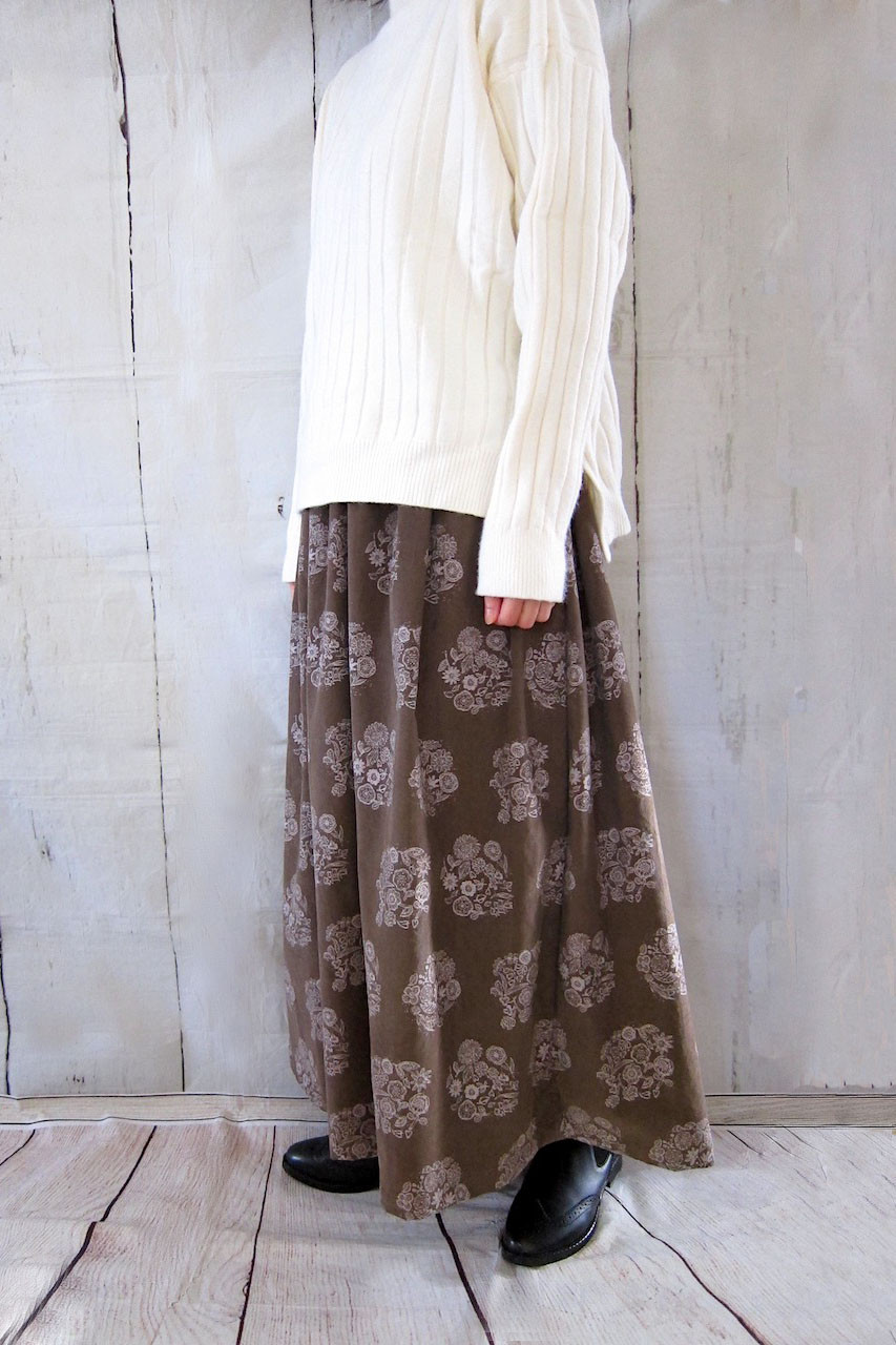 サークルフラワーのコーデュロイロングスカート ブラウン