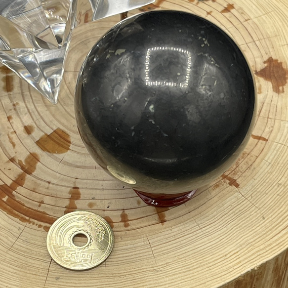 【再販】AAA シュンガイト スフィア 丸玉 56.8cm 220g 天然フラーレン 天然石 4枚目の画像