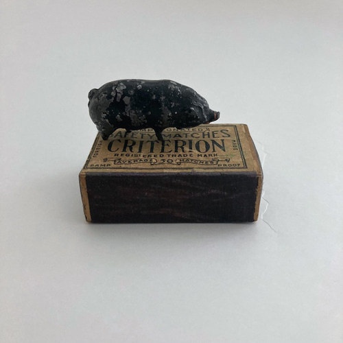 アンティーク鉄のブタフィギュア 黒豚オブジェ pigfigure