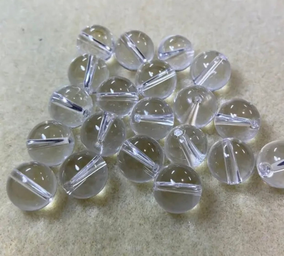 天然石　水晶AAA バラ玉（1粒） 1枚目の画像