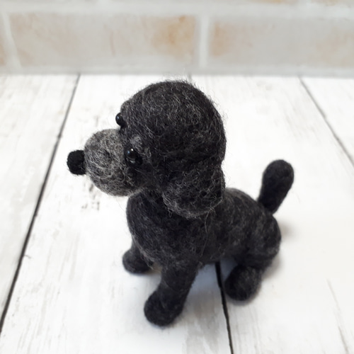 再販依頼作品 トイプードル黒お座り 羊毛フェルト manahata 通販