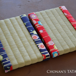 即納可【ちりめん】まんまる椿　ミニ畳（濃紺） 5枚目の画像