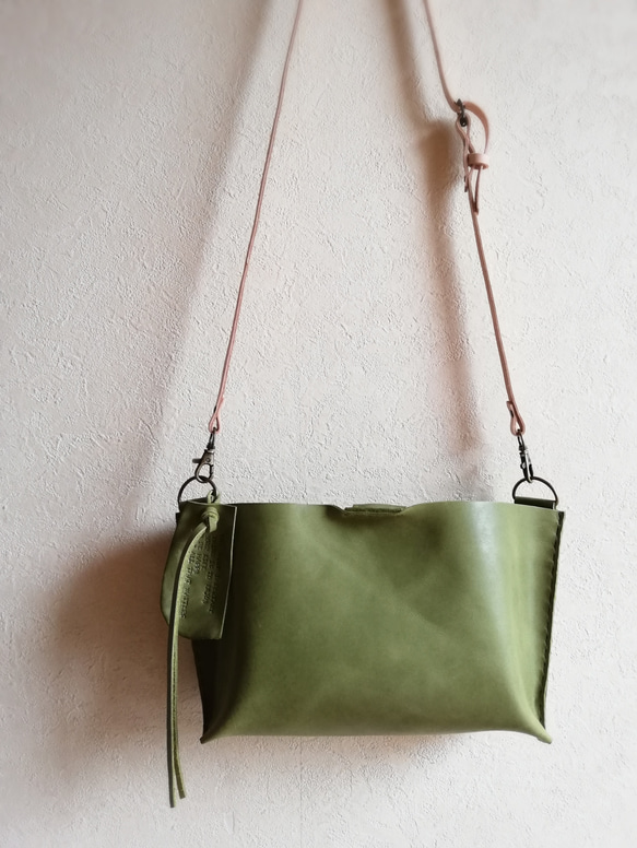 mini shoulder bag　ピスタチオグリーン　オイルワックスレザー 1枚目の画像