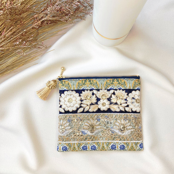 ✧ 祝福シリーズ ✧ ポーチ インド刺繍 小物入れ 花柄 バラ 1枚目の画像