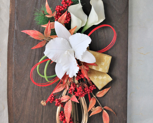 しめ飾り2024 1点物 お正月飾り カトレアとカラーのしめ飾り