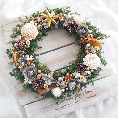 ドライフラワーのミニリース ホワイト 【再販】 ドライフラワーのミニリース ホワイト 【再販】