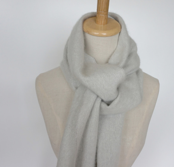 【ラスト1枚】カシミア_ファー加工マフラー　ライトシルバー   WHSLV001 4枚目の画像