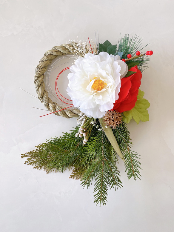 紅白 芍薬 牡丹 しめ縄 しめ飾り リース お正月飾り 3枚目の画像