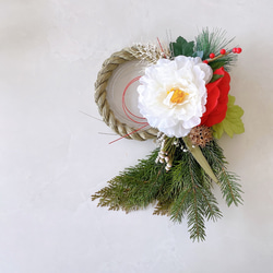 紅白 芍薬 牡丹 しめ縄 しめ飾り リース お正月飾り 2枚目の画像