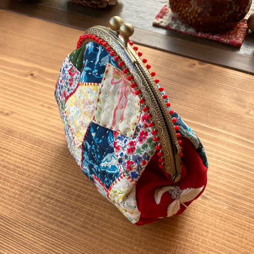 リバティのパッチワークキルトのがま口ポーチ がま口 あきのかぜ 通販