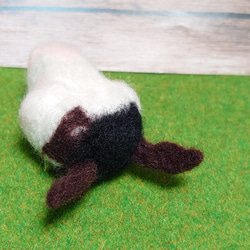 羊毛フェルト  馬 ブローチ ホワイトホース 5枚目の画像