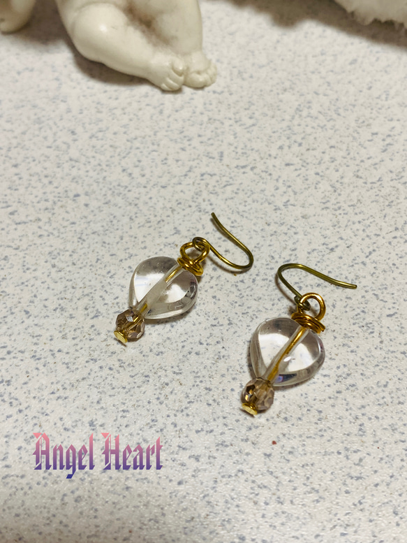 ～Angel　Heart～　天然石　ハート水晶　キラキラのピアス　 2枚目の画像