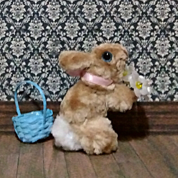 モールのミニチュア コットンテイルバニー 2 うさぎベージュ / Chenille cotton tail bunny 3枚目の画像