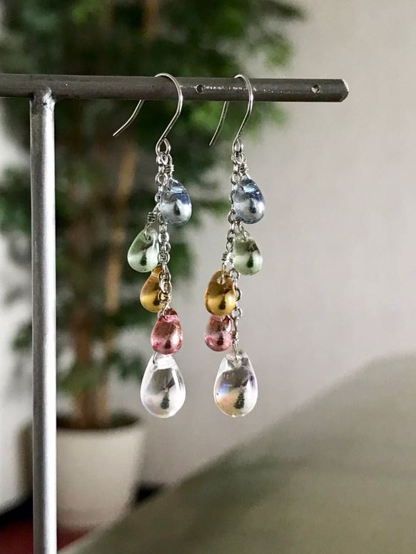 我們將用您選擇的 5 顆珠子製作♪彩虹色肥皂泡水滴耳環 / 耳環 Oshi color Oshikatsu 第8張的照片