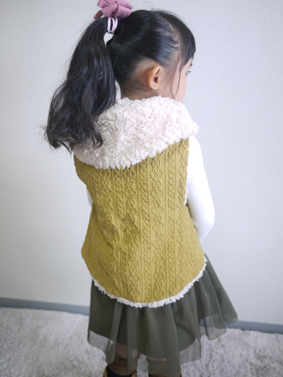 YONE 子供用サークルカーディガン　110～120サイズ　ふわふあボア　子供服　おでかけ　プレゼント　クリスマス 3枚目の画像