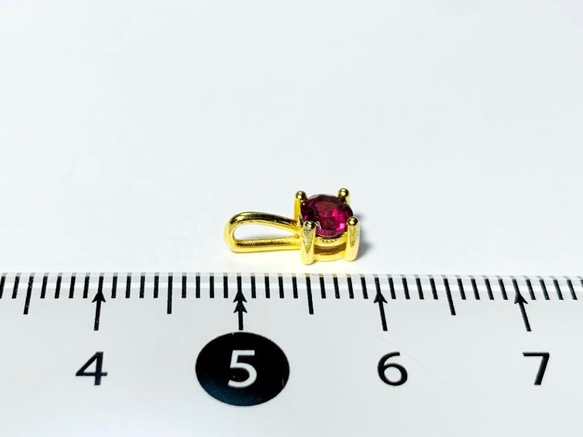【天然石ペンダントトップ】ロードライトガーネット 4mm　18KGP製　ネックレス　ハンドメイド素材 4枚目の画像