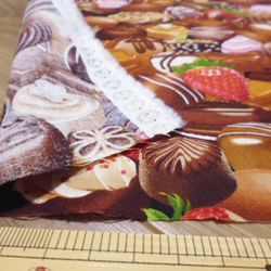 リアルなチョコレート柄(シーチング生地)(50cm×50cm) 1枚目の画像